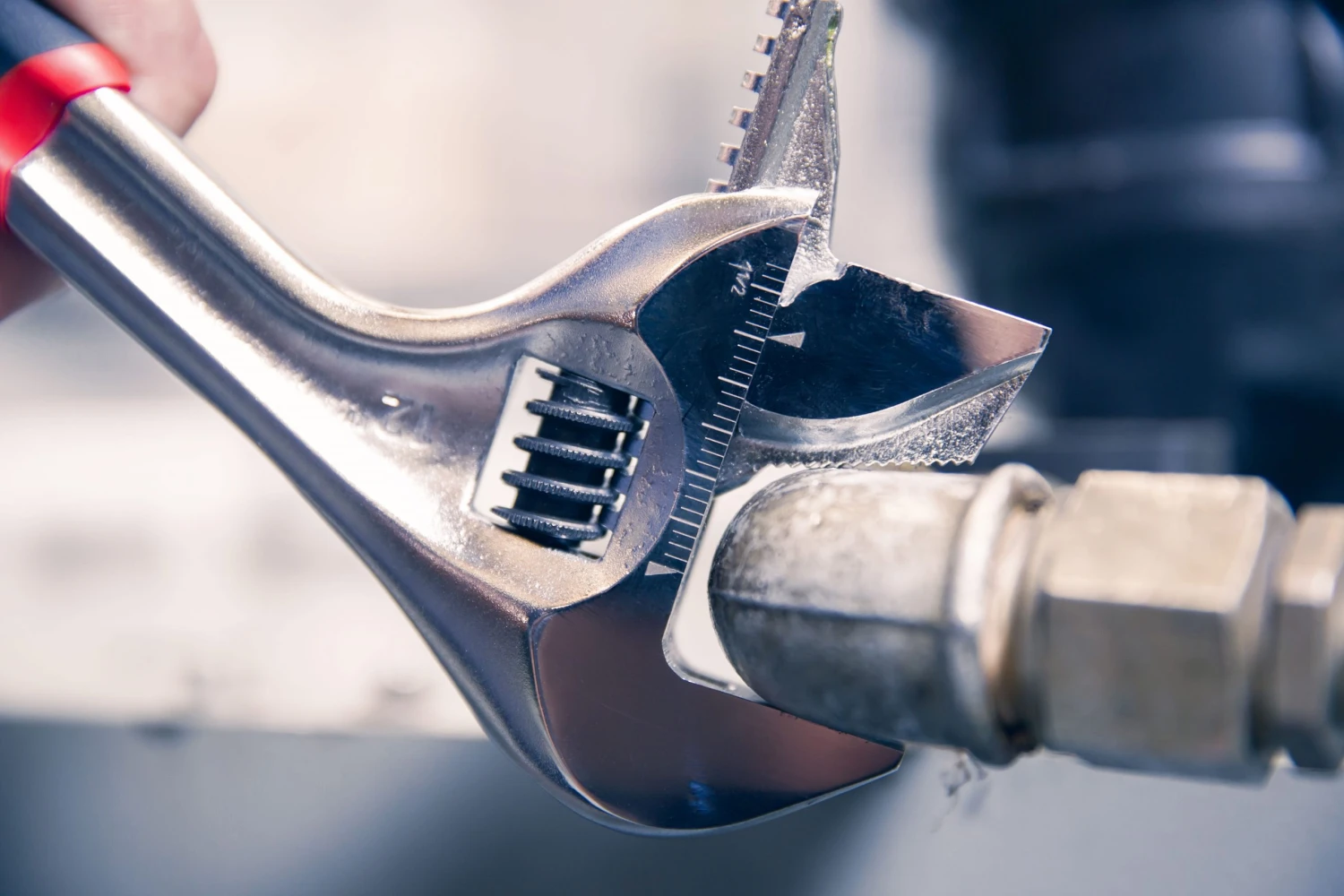 Facom 101.12GR Adjustable Spanner Wrench With Reversible Jaw 12" (300mm) 3 Facom 101.12GR Adjustable Spanner Wrench With Reversible Jaw 12" (300mm) - Image 3