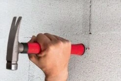 Wiha 42071 Electricians Compact Steel Claw Hammer With Ergonomic Handle 300g -Pro Tools Shop 17 1